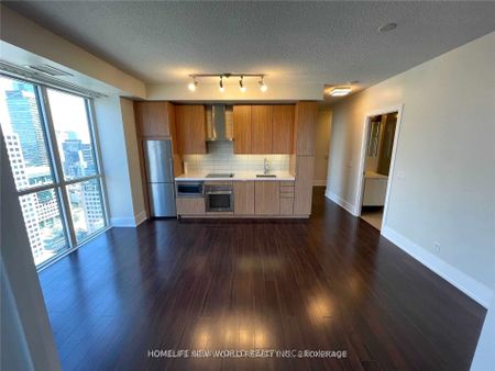 300 Front Street Lofts 300 , #3204 - Photo 5