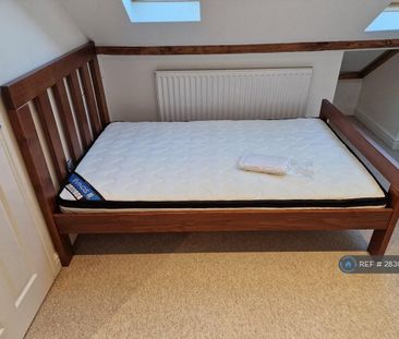 2 bedroom flat to rent - Photo 6