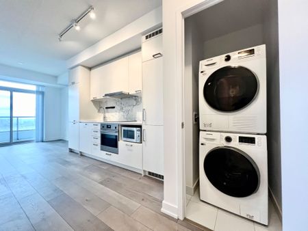 For Lease - 38 Honeycrisp Crescent Unit# 1707, Vaughan, Ontario - Photo 5