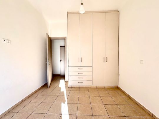 Studio/Γκαρσονιέρα για ενοικίαση - Κορυδαλλός, - Φωτογραφία 1