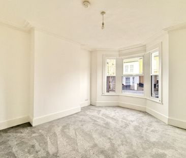 2 bed Flat Wesley Road, Essex, SS1 - Photo 1