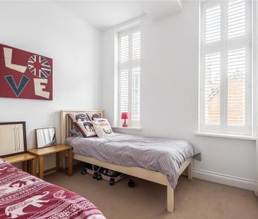 3 bedroom apartment to rent - Photo 6