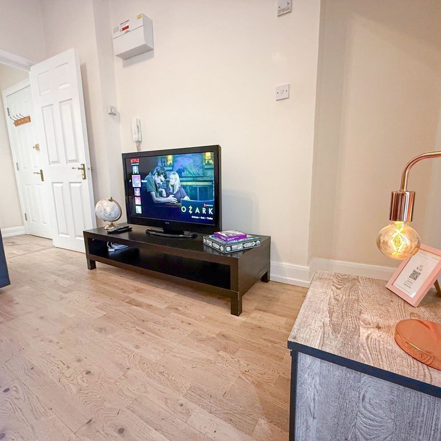 1 Bed Flat, Blackstock Road, N4 - Photo 1