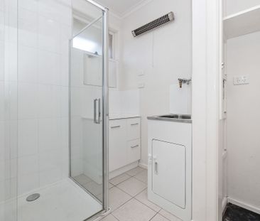 Convenient 2-Bedroom Unit in Prime Location - Photo 1