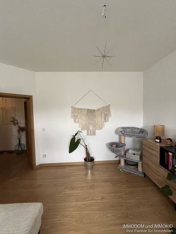 Vollmöblierte 2-Zimmer-Wohnung mit LAMINAT, großer Küche und schönem Badezimmer zu vermieten! - Photo 4