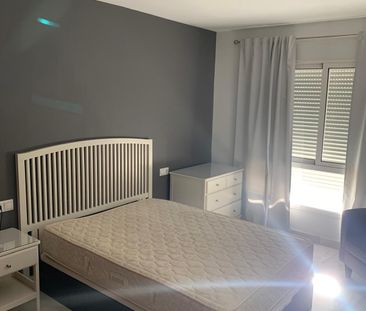 Atico en alquiler en Malaga - Photo 6