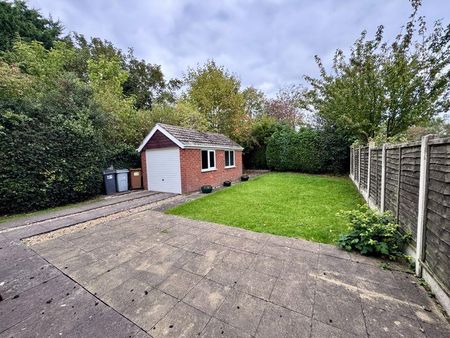 3 bedroom semi-detached house to rent - Photo 2