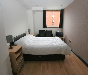 Rose Street, 2 Bedroom Furnished Apartment, Garnethill – Available 14/06/2024 - Photo 2
