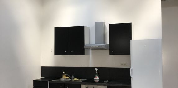 Location Appartement 2 pièces 65m² NANCY 54000 - Photo 2