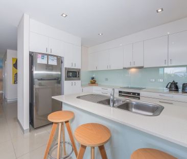 Super Spacious in Waves - Suttons Beach Location! - Photo 4