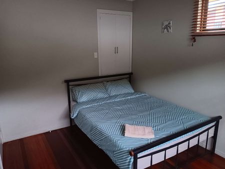 Bayview Heights - Photo 3