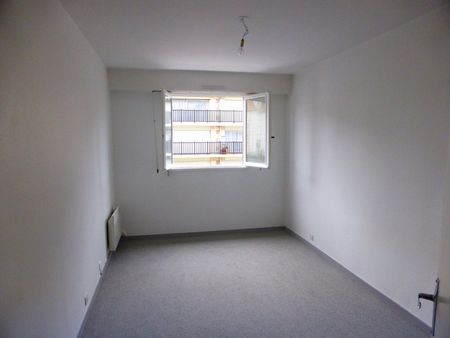 Location Appartement 2 pièces 47m² DEAUVILLE 14800 - Photo 2