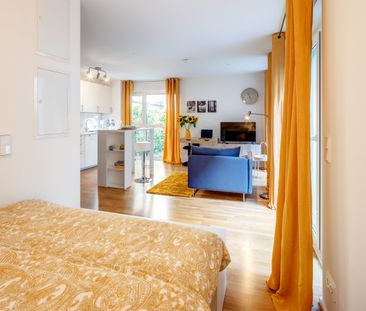 Rare: garden apartment toward the courtyard - Photo 1