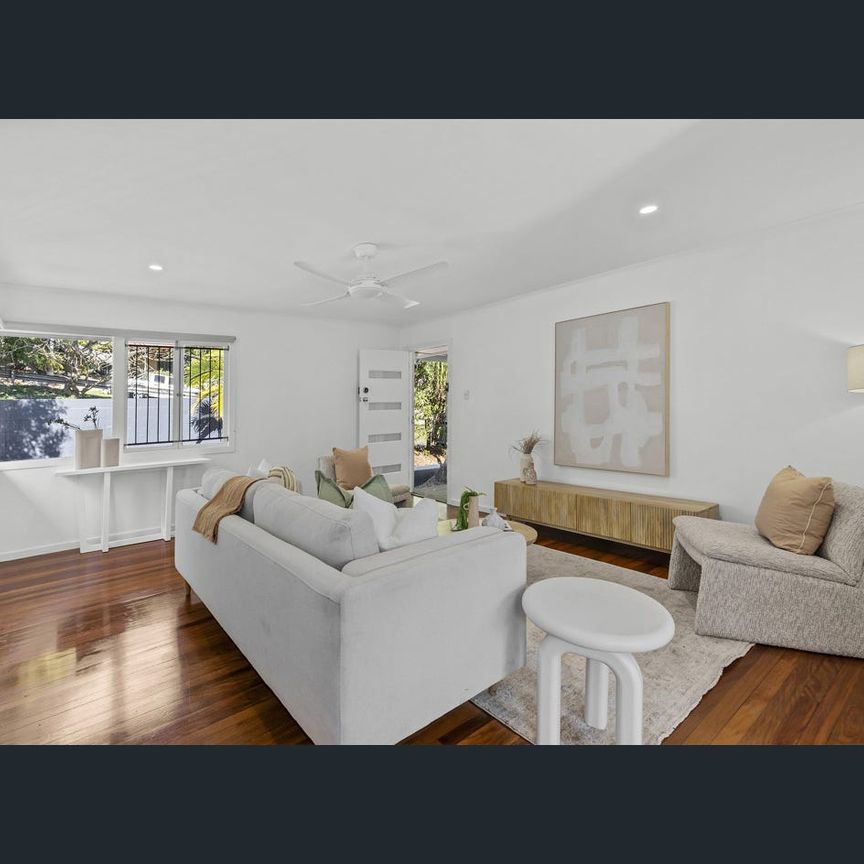 Comfortable Family Living in a Quiet Mitchelton Location - Photo 1
