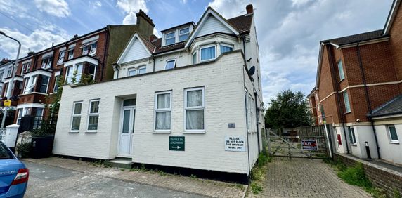 Norfolk Road, Cliftonville, Margate, CT9 2HY, Kent - Photo 2
