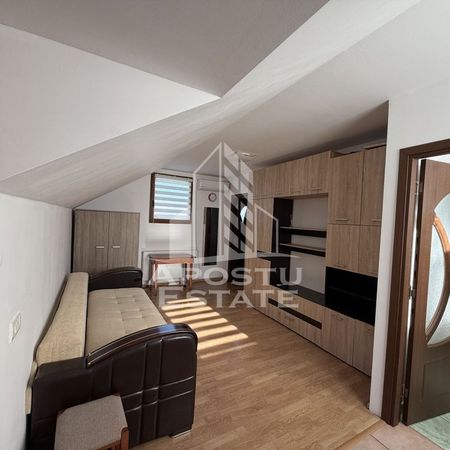 Apartament 1 camera , Cu Grădină ,Centrala proprie , Ch... - Photo 4