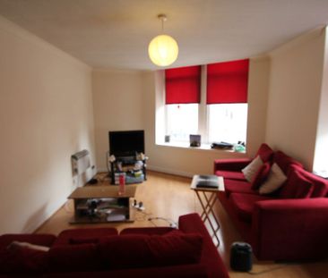 Victoria Road, Dundee - Photo 1