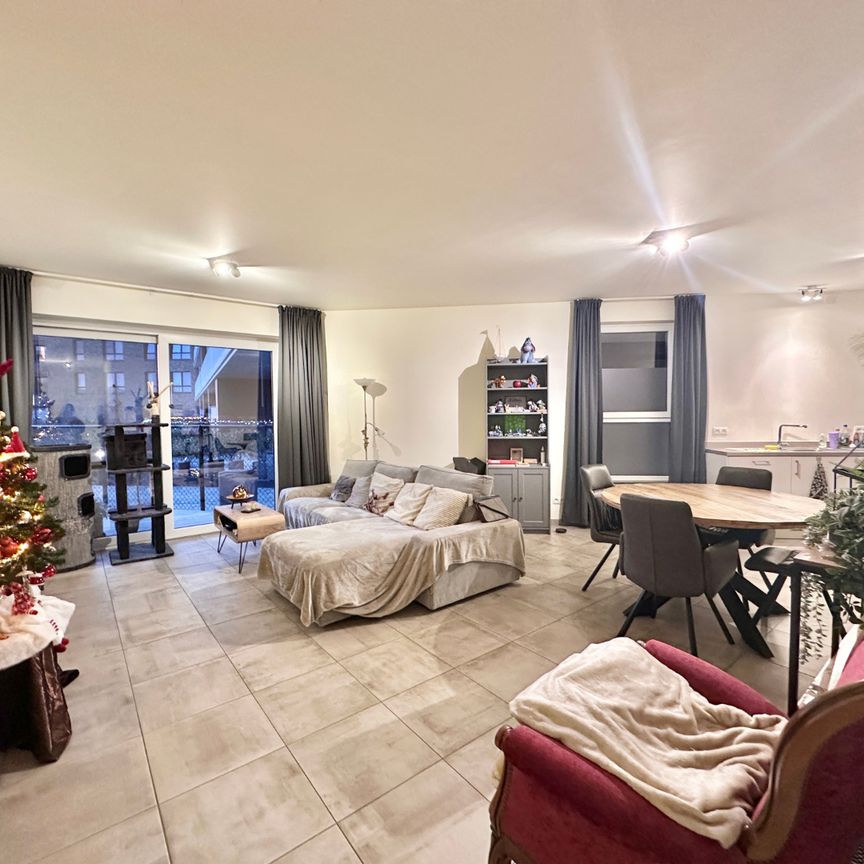 Appartement met 2 slaapkamers incl autostaanplaats - Foto 1