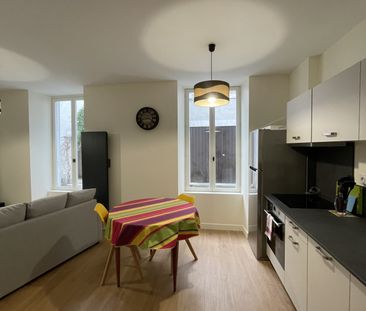 Location Appartement 2 pièces 34m² ORLEANS 45000 - Photo 2