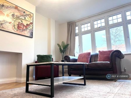 3 bedroom terraced house to rent - Photo 5