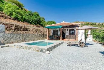 Alquiler de casa o chalet independiente en Competa