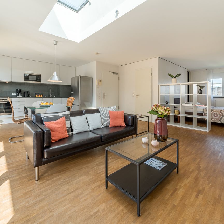 City-Residence: Loftartiges Apartment mit Dachterrasse nahe Europäische Zentralbank - Photo 1