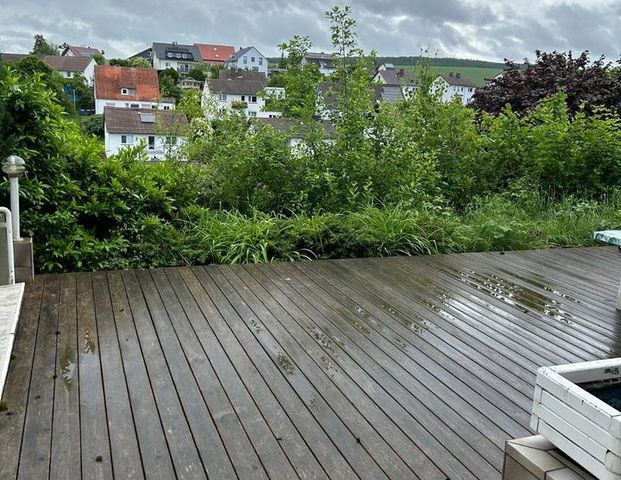 Großzügige 3-Zimmer-Wohnung mit Terrasse & Garage in Bad Wildungen-Mandern zu vermieten! - Foto 1