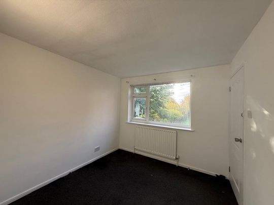 5 bedroom house to rent - Photo 1