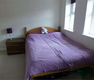 Hombrook Drive, Binfield, Berkshire, RG42 - Photo 3