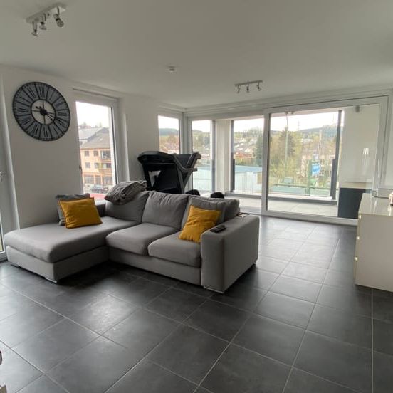 Appartement te huur - Photo 1