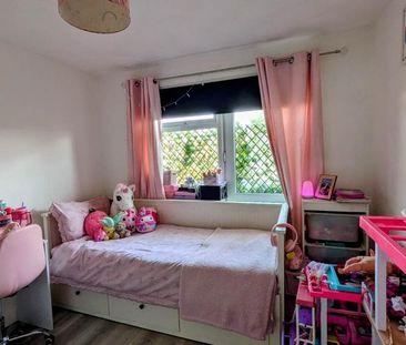 2 bedroom semi-detached house to rent - Photo 4