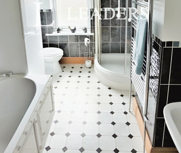 2 bedroom house to rent Heneage Road, Grimsby, DN32 - Photo 6