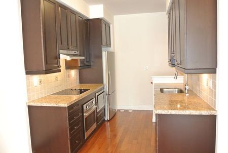 For Lease - 20 Hargrave Lane Unit# 1, Toronto, Ontario - Photo 4