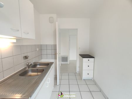 Appartement - 2 pièces - CHAMALIERES (Piscine) - Photo 4