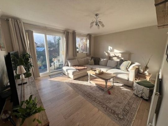 Springfields, Llanelli, SA15 - Photo 1