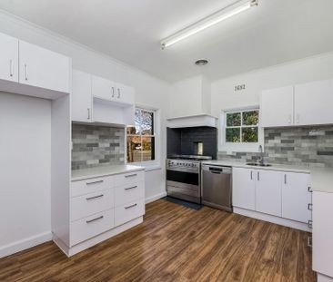 36 Churchill Avenue, Flora Hill - Photo 3