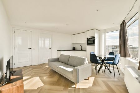 Appartement te huur: Akersingel 181-A 1060 NK Amsterdam - Photo 2