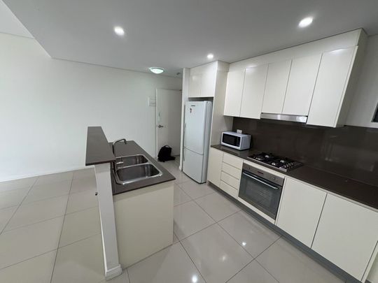 WeChat: KRL119 L2/ 4 Galara St, Rosebery NSW 2018 - Apartment For Rent | Domain - Photo 1