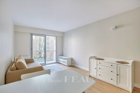 Location studio, Paris 15ème (75015), 1 pièce, 24.53 m², ref 85653788 - Photo 4