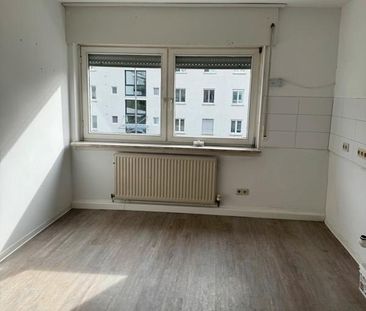 Perfekt für Jung und Alt – 2-Zimmer mit 63 qm im Erdgeschoss - Photo 1