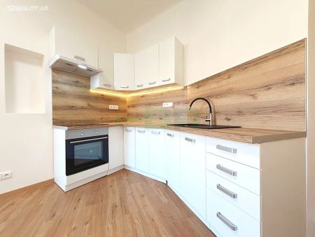 Pronájem bytu 2+kk 38 m² - Photo 2