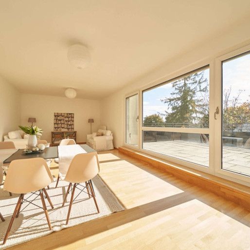 Maisonette mit 3 Terrassen und Blick auf die Grinzinger Weinberge (UNMÖBLIERT / UNFURNISHED!) - Photo 1