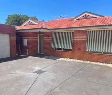 Well Maintained! - Photo 1