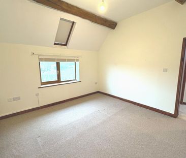 2 Bed Cottage - Photo 5