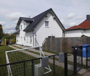 Doppelhaushälfte in Blankenburg - Photo 1