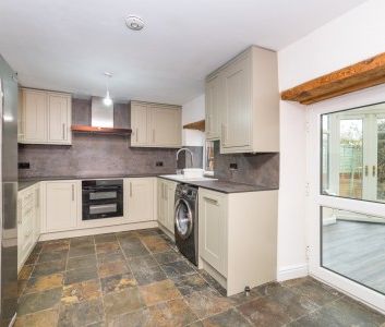 Mossy Lea Road, Wrightington, WN6 9RN - Photo 6