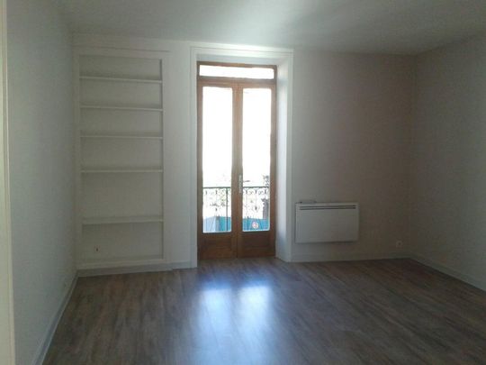 Location Appartement 3 pièces 66m² PRIVAS 07000 - Photo 1