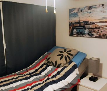 Höjdvägen, Skogås - Photo 2