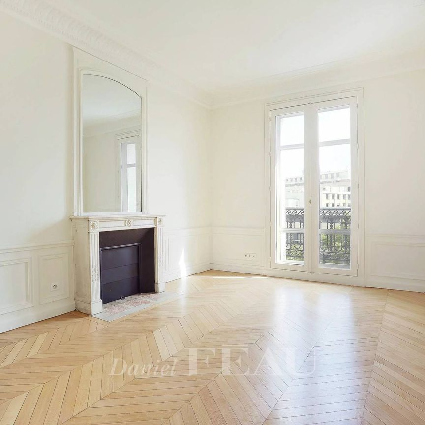 Location appartement, Paris 17ème (75017), 7 pièces, 216 m², ref 3167574 - Photo 1