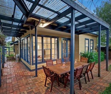 25 Alexander Street, Box Hill VIC 3128 - Photo 3